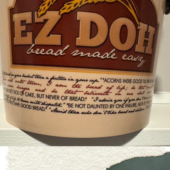 E-Z Doh Hand Crank Bread Dough Mixer – Classic Beige Bread Maker with Recipe - Picture 5 of 8